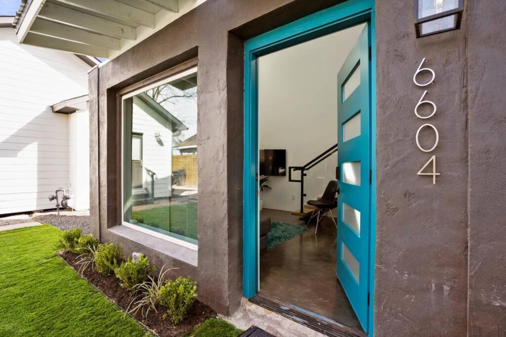 Quantum Tiny Loft At East End Revitalized Хьюстон Экстерьер фото